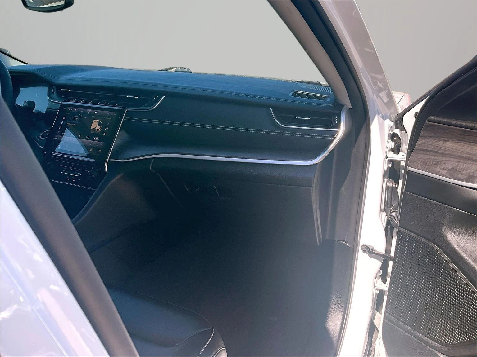 2024 Jeep Grand Cherokee Limited - Photo 16