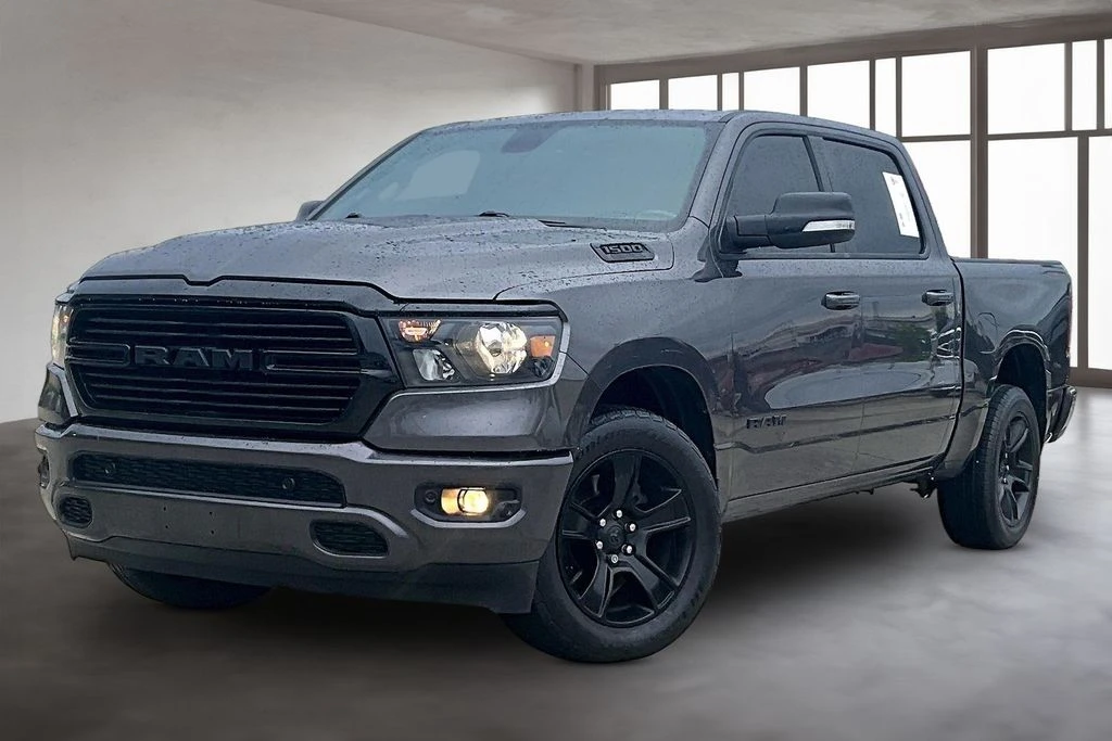 2021 RAM 1500 Big Horn/Lone Star 4x4 Crew Cab 5'7's photo