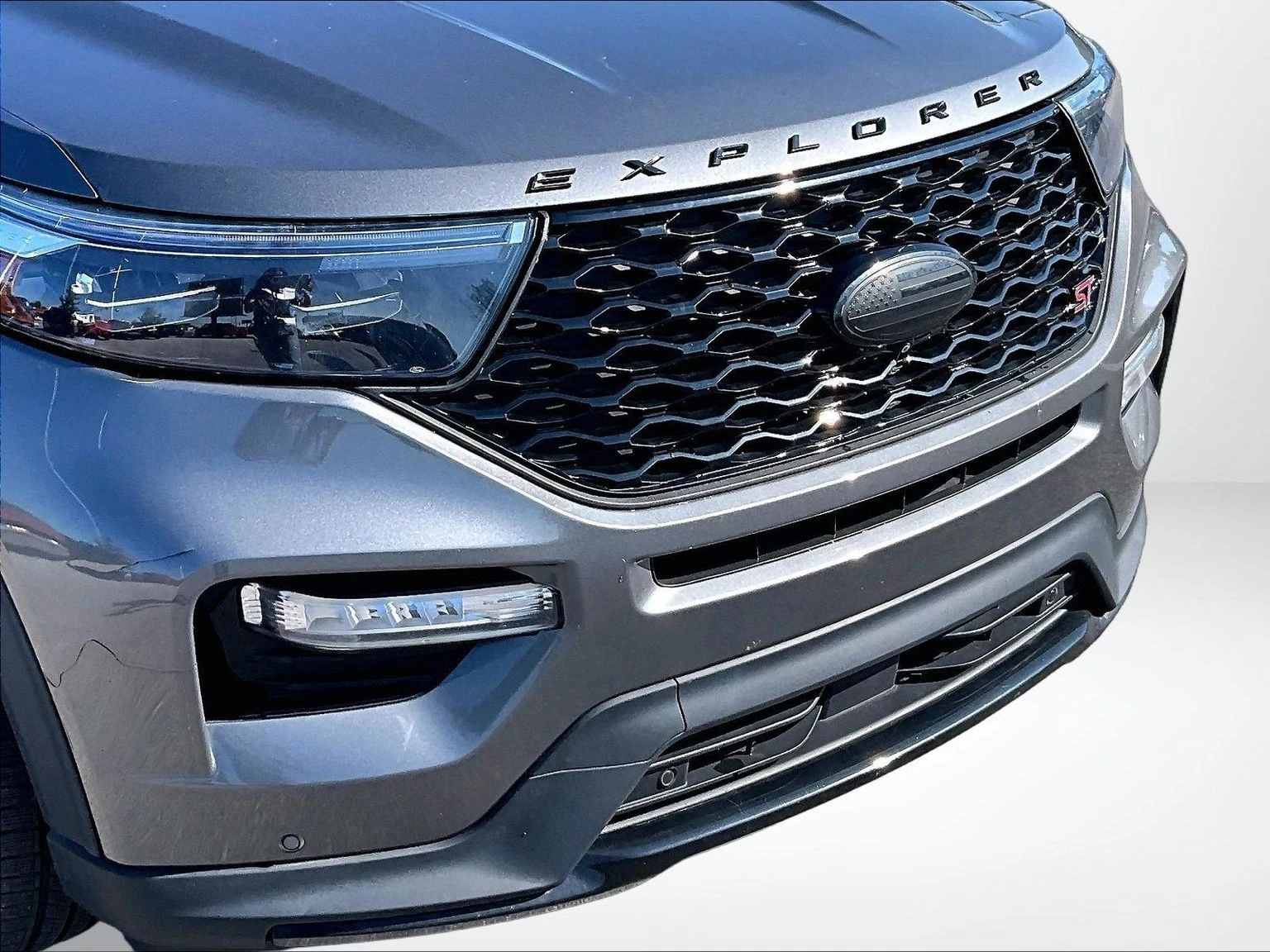 2022 Ford Explorer ST - Photo 29