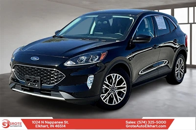 2022 Ford Escape SEL's photo