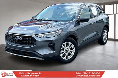 2023 Ford Escape Base's photo