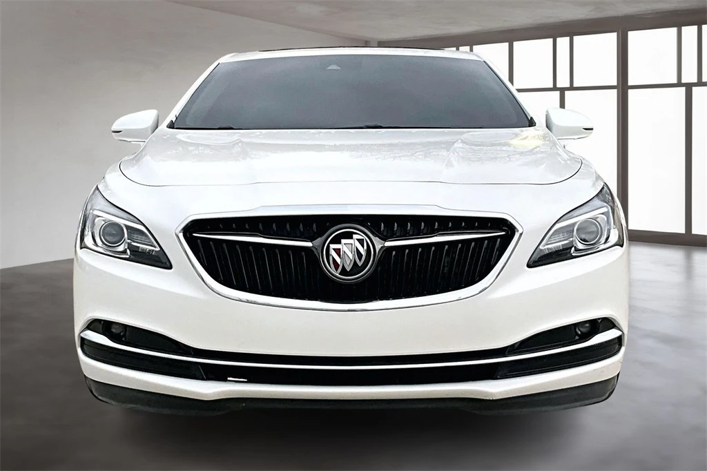 2017 Buick LaCrosse Premium I photo 4