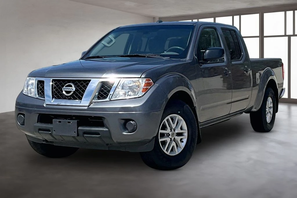 2017 Nissan Frontier 4.0 SV Crew Cab 4X4 AT LWB's photo