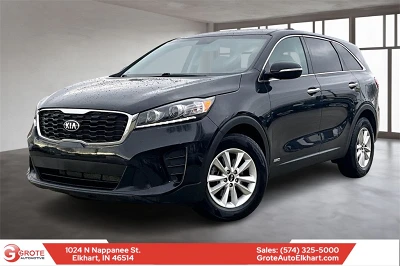2020 Kia Sorento LX's photo