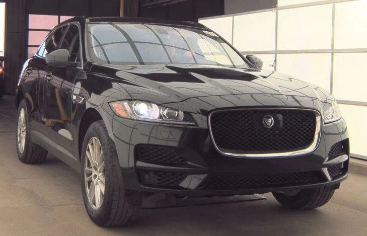 2019 Jaguar F-PACE 25t Prestige AWD's photo