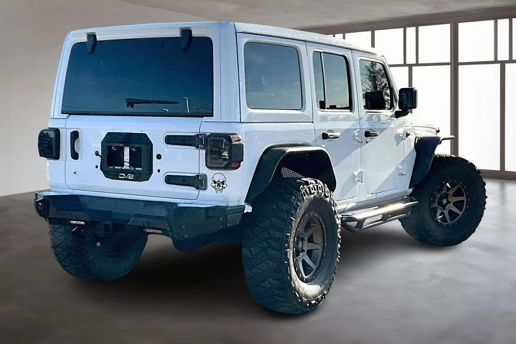 2019 Jeep Wrangler Unlimited Rubicon photo 3