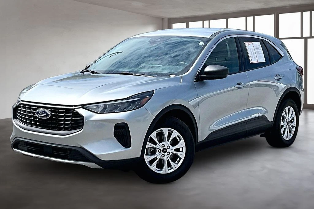 2023 Ford Escape Active FWD's photo