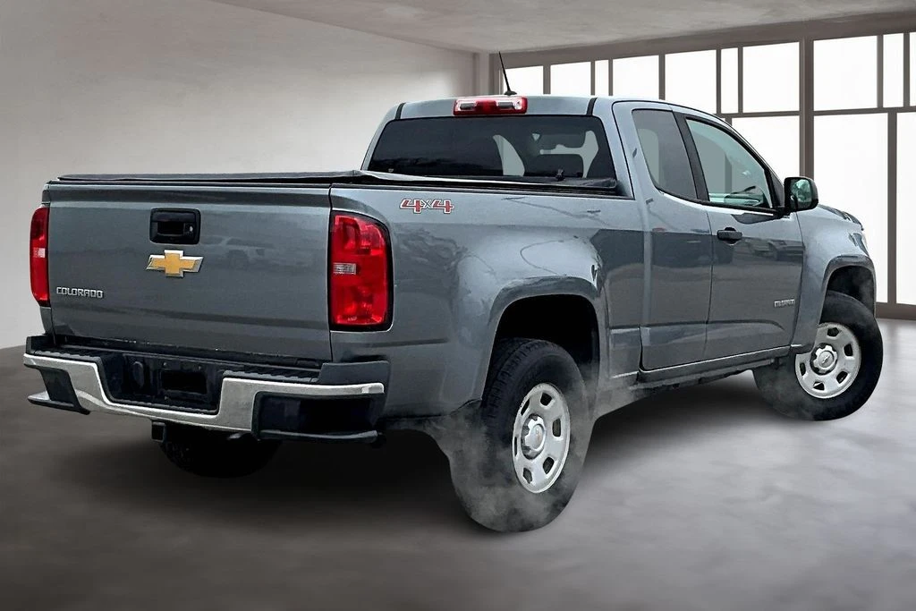 2018 Chevrolet Colorado Work Truck photo 3