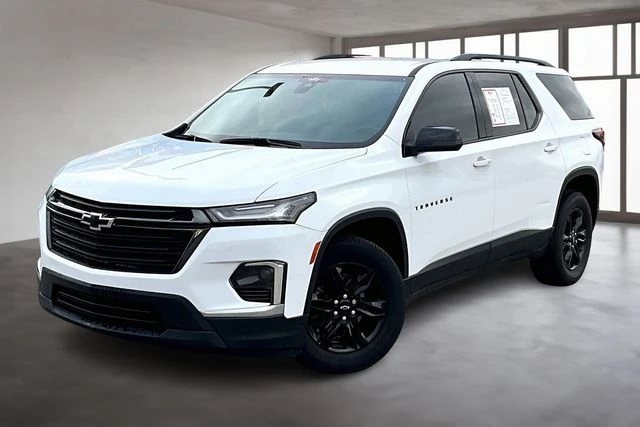 Used 2022 Chevrolet Traverse LS with VIN 1GNERFKW6NJ175443 for sale in Fort Wayne, IN