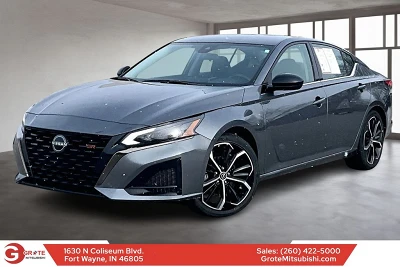 2024 Nissan Altima SR