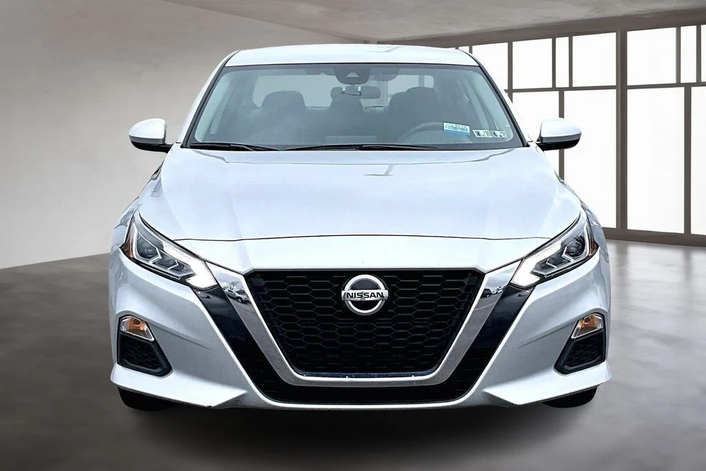 2022 Nissan Altima 2.5 SV photo 4