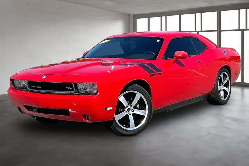 2009 Dodge Challenger R/T's photo