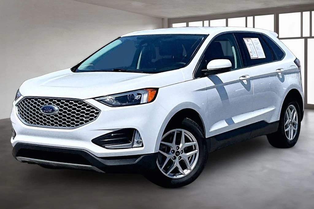 2024 Ford Edge SEL AWD's photo