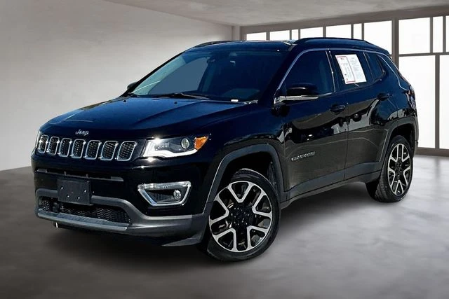 Used 2018 Jeep Compass Limited with VIN 3C4NJDCB9JT272686 for sale in Fort Wayne, IN