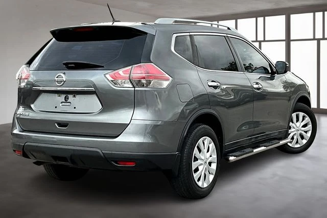 2016 Nissan Rogue S photo 3