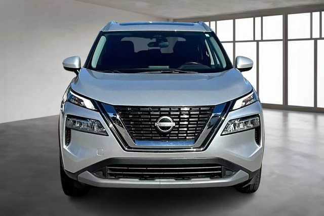 2023 Nissan Rogue SV photo 4
