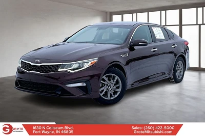 2020 Kia Optima LX's photo