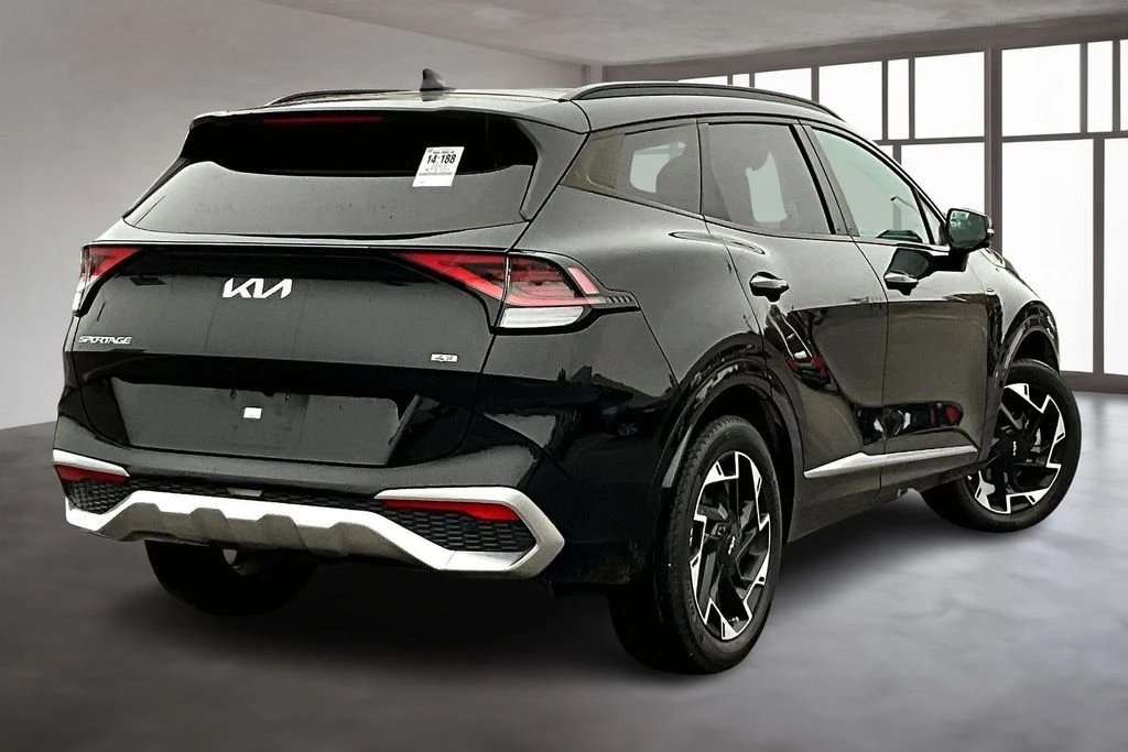 2023 Kia Sportage photo 3