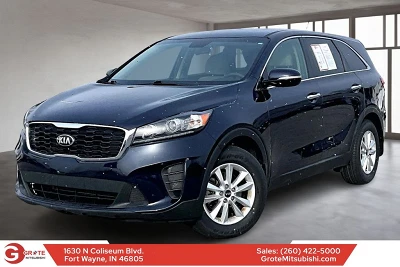 2020 Kia Sorento LX's photo