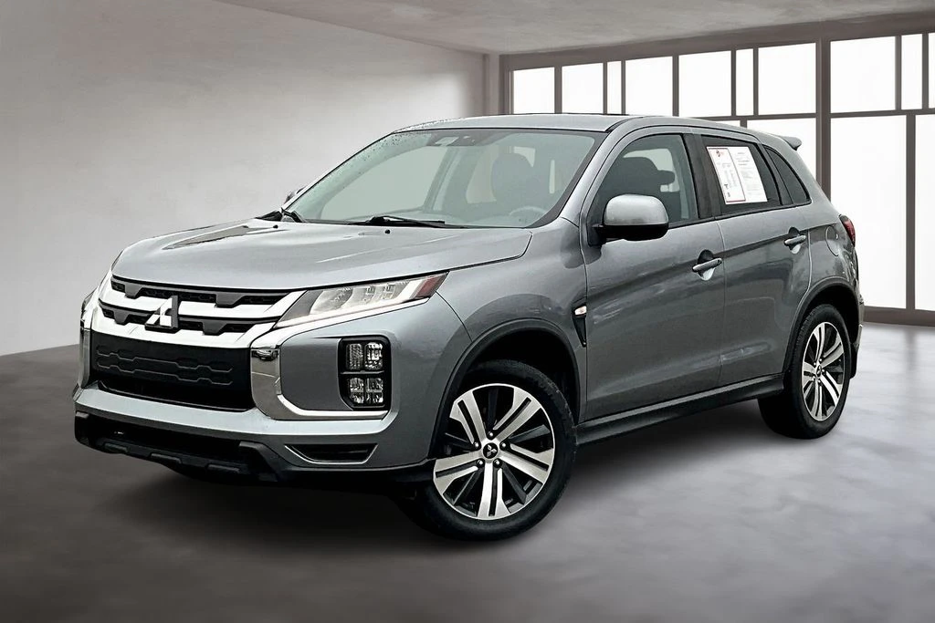 2021 Mitsubishi Outlander Sport ES photo 2