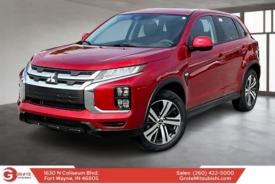 2025 Mitsubishi Outlander Sport ES's photo