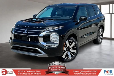 2025 Mitsubishi Outlander SE's photo