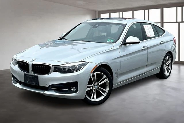 Used 2018 BMW 3 Series 330i with VIN WBA8Z9C57JB220288 for sale in Fort Wayne, IN