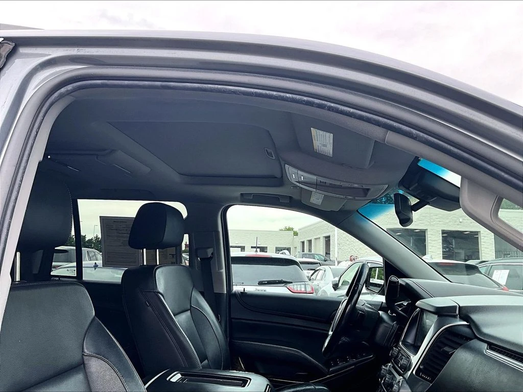 2019 Chevrolet Tahoe LT - Photo 21