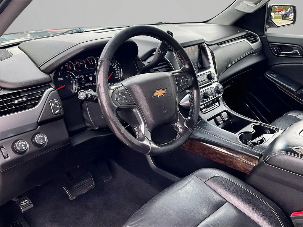 2019 Chevrolet Tahoe LT - Photo 13