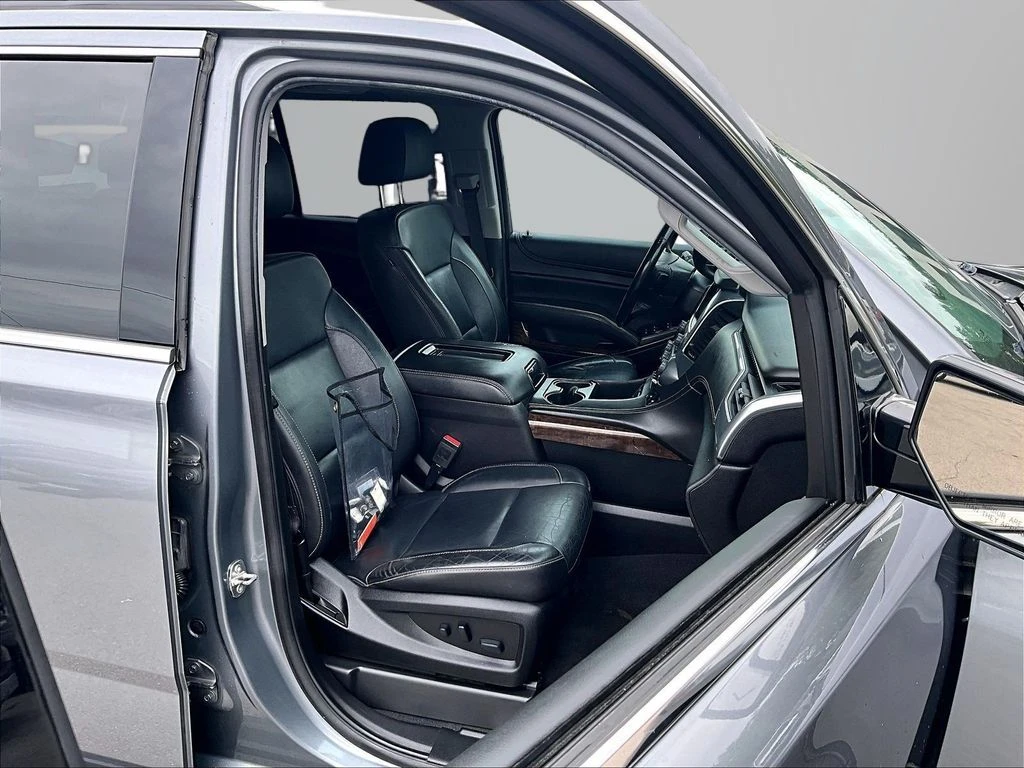 2019 Chevrolet Tahoe LT - Photo 6