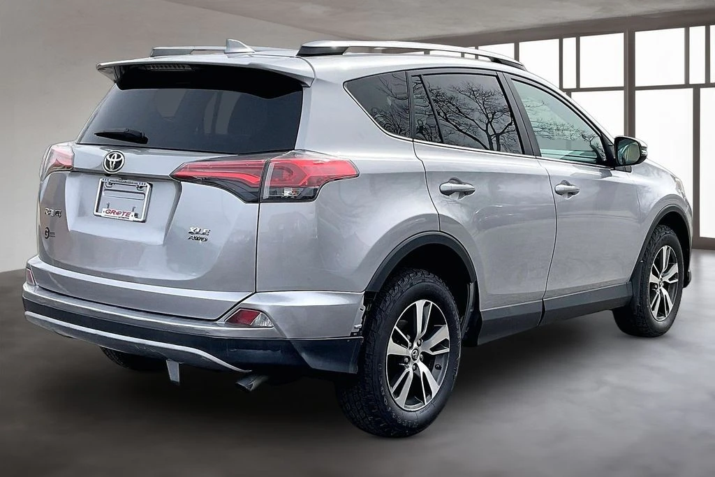 2017 Toyota RAV4