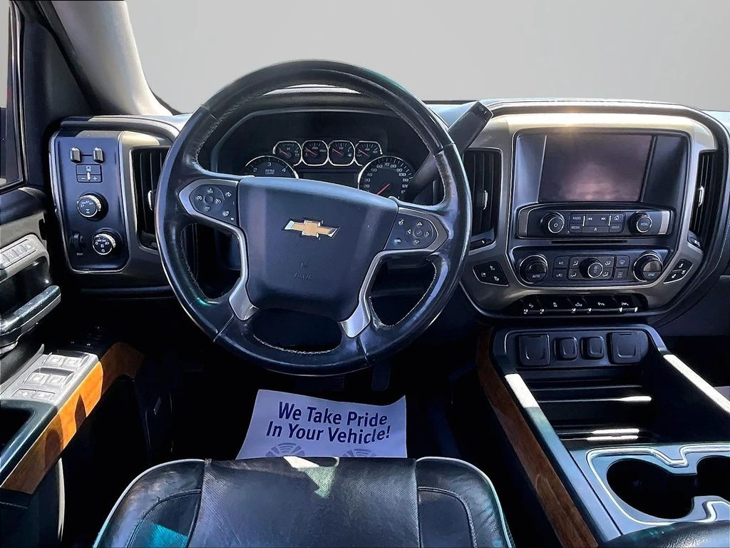 2017 Chevrolet Silverado 1500 High Country - Photo 4