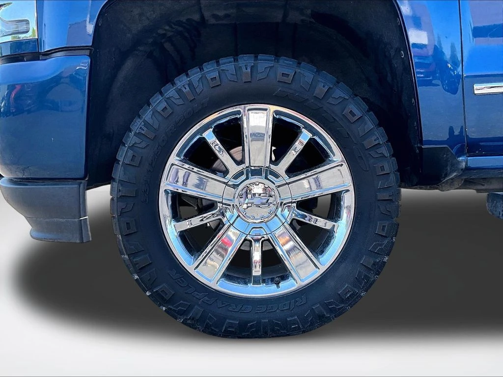 2017 Chevrolet Silverado 1500 High Country - Photo 8