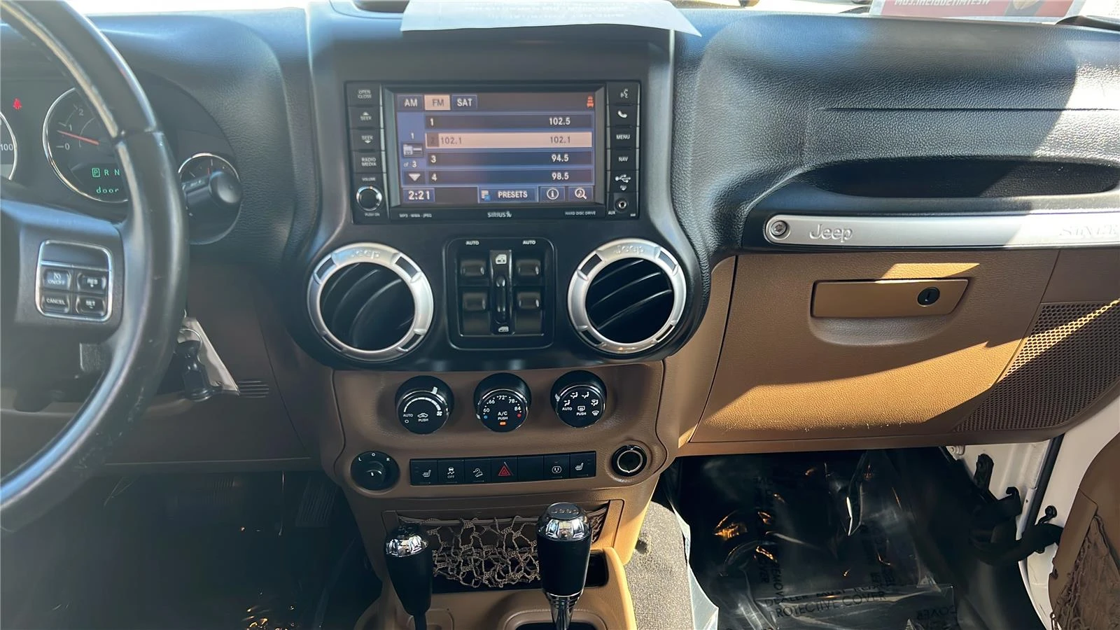 2015 Jeep Wrangler Unlimited Rubicon - Photo 9