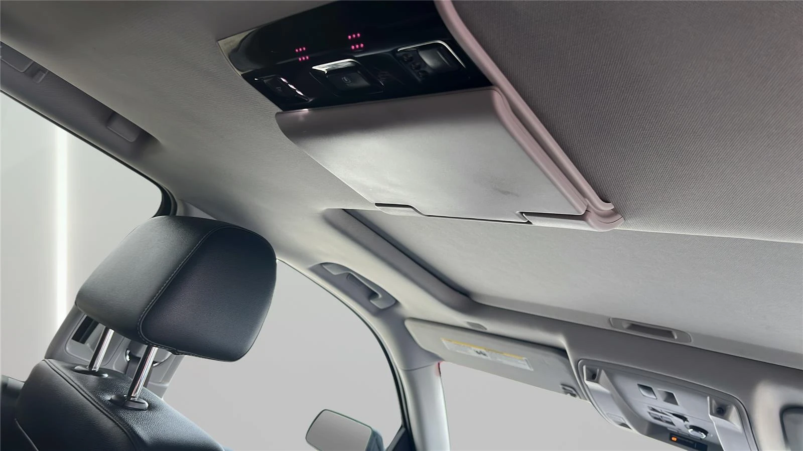 2020 Chevrolet Tahoe Premier - Photo 18