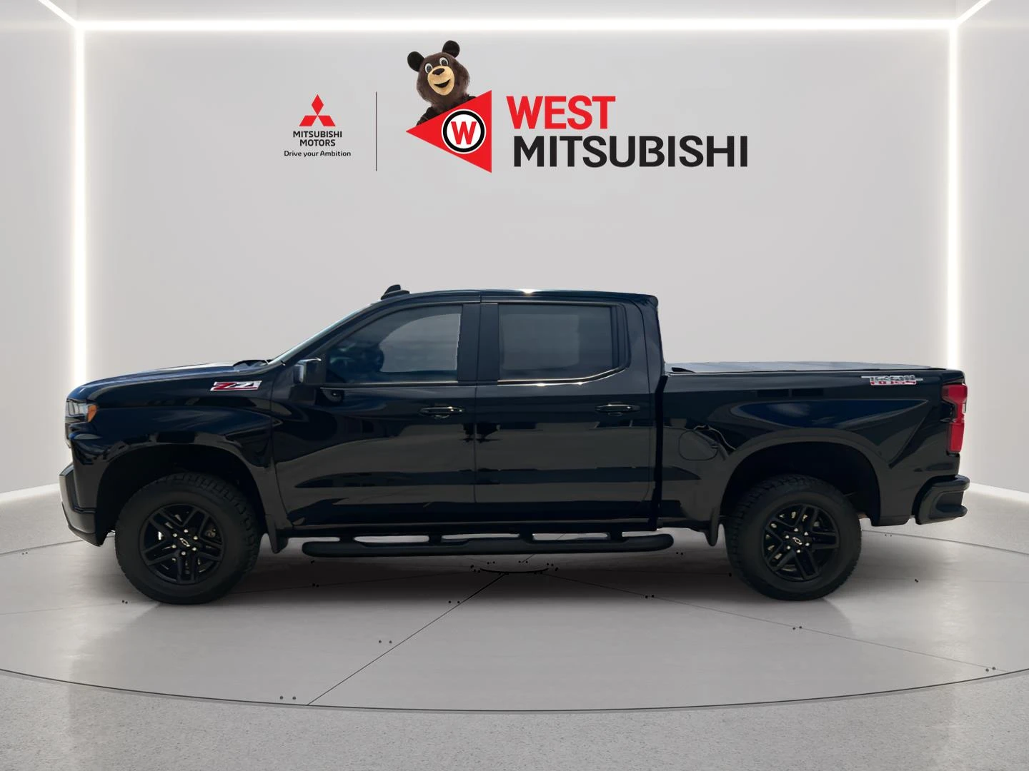 2019 Chevrolet Silverado 1500 LT Trail Boss 4X4 Crew Cab Short Box's photo