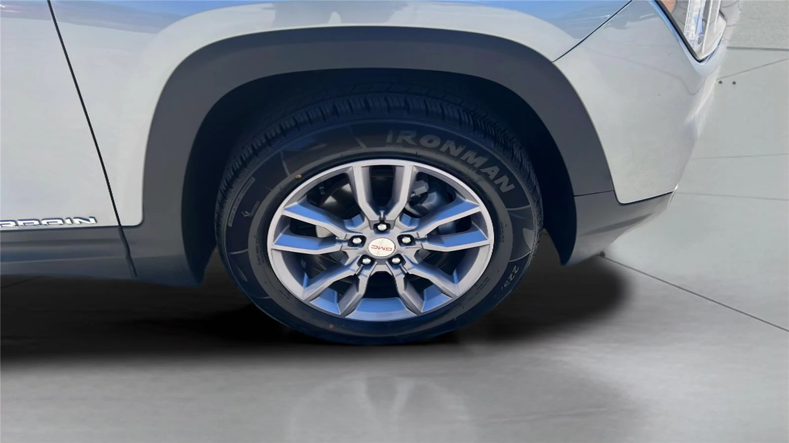 2023 GMC Terrain SLT - Photo 17