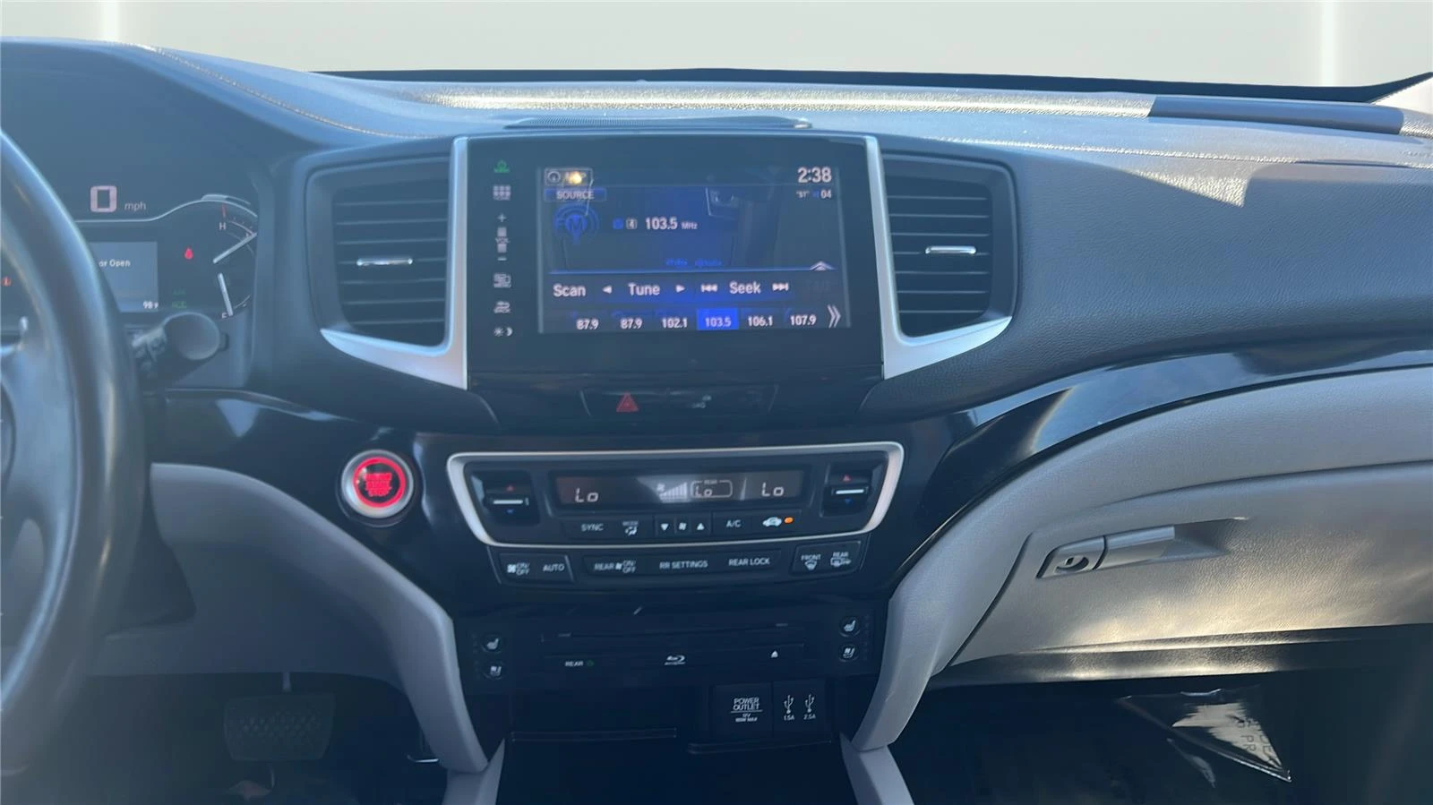 2016 Honda Pilot Elite - Photo 9