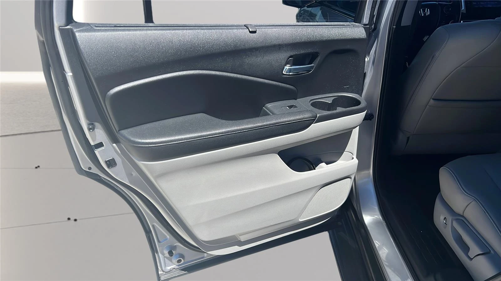 2016 Honda Pilot Elite - Photo 13
