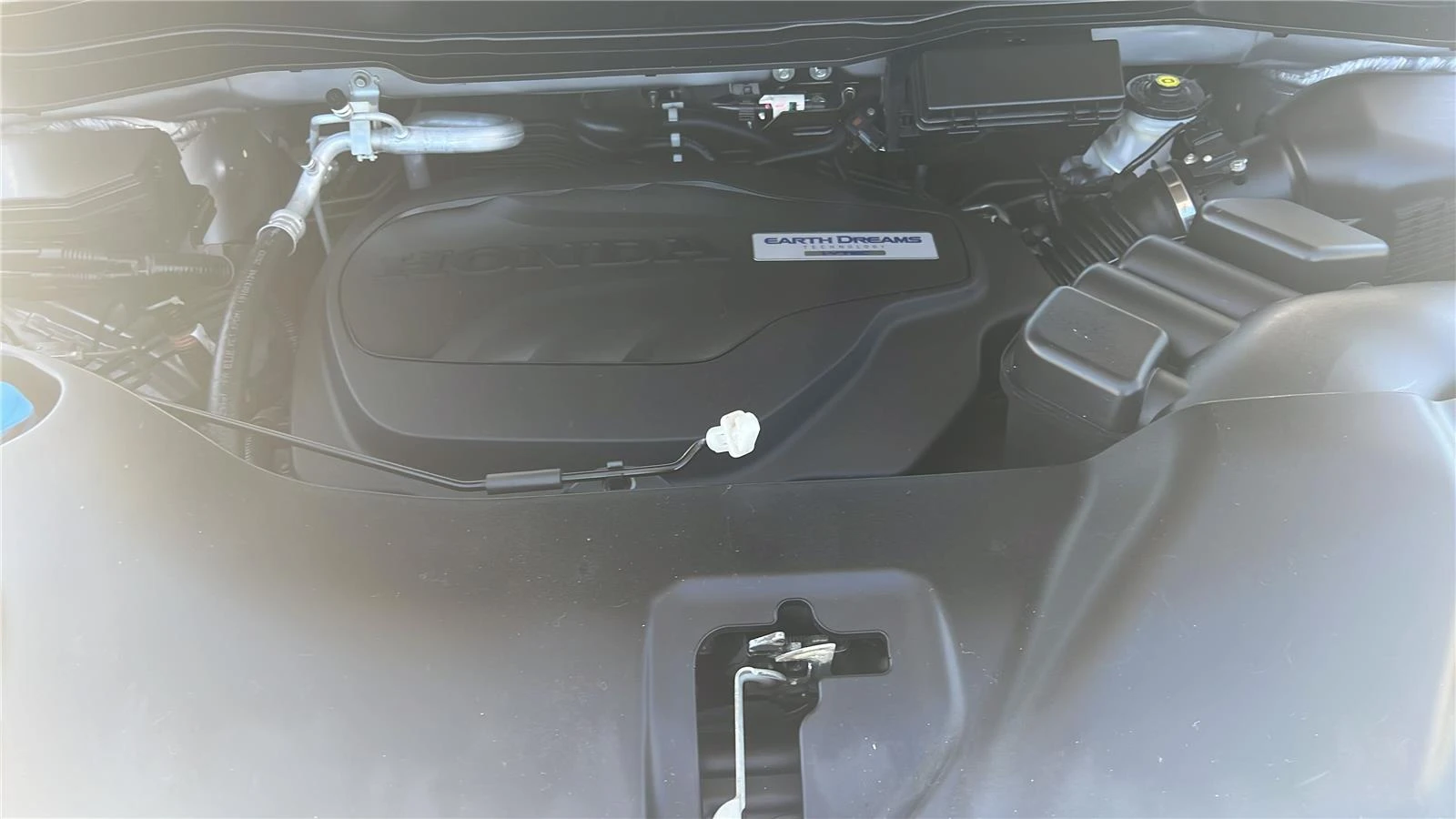 2016 Honda Pilot Elite - Photo 19