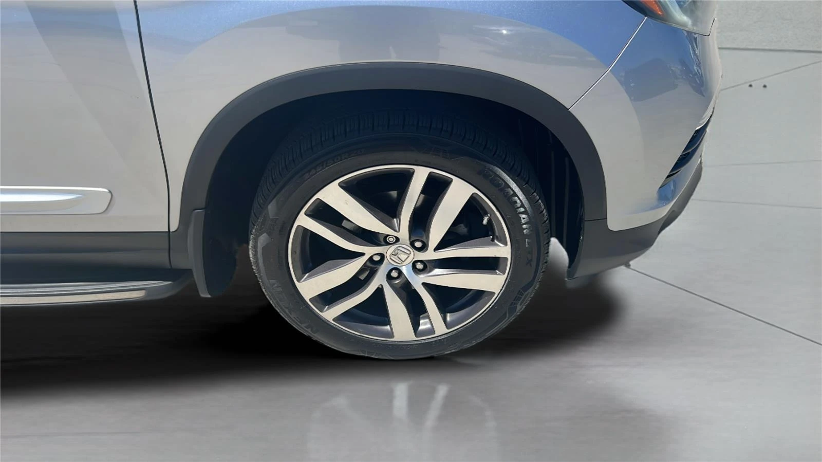 2016 Honda Pilot Elite - Photo 20