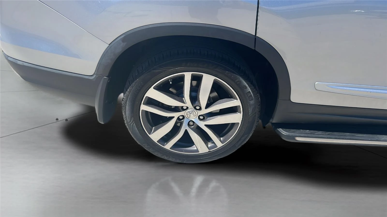 2016 Honda Pilot Elite - Photo 21