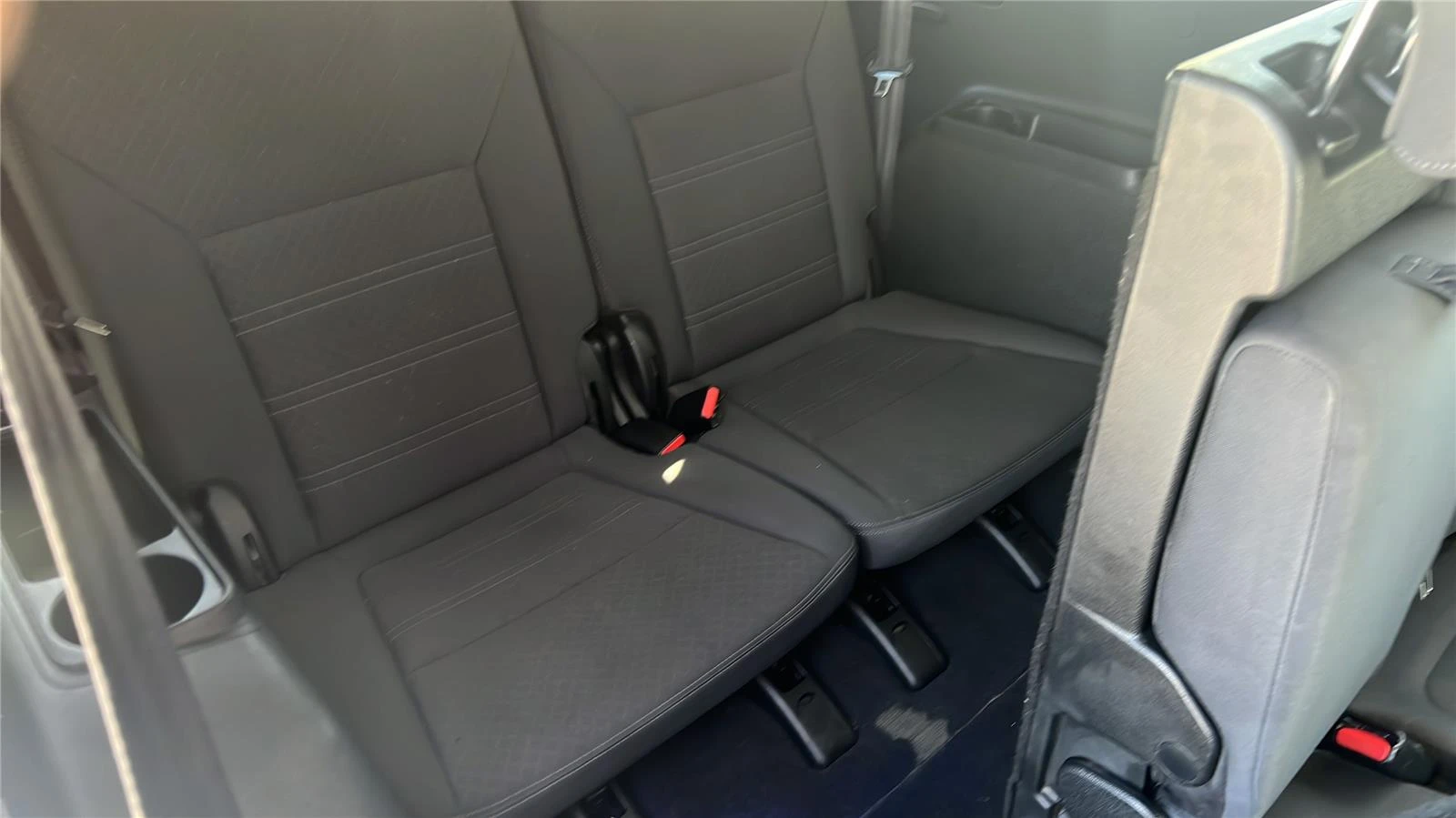 2020 Kia Sorento LX - Photo 18