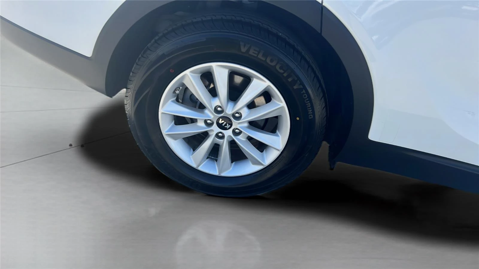 2020 Kia Sorento LX - Photo 14