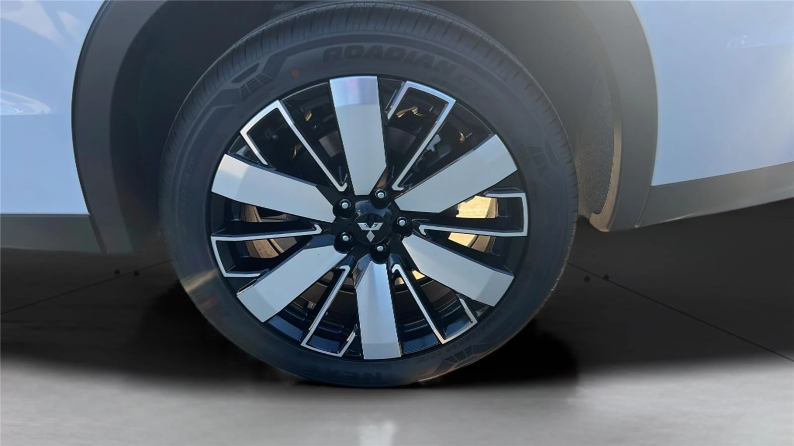 2026 Mitsubishi Outlander SE - Photo 16