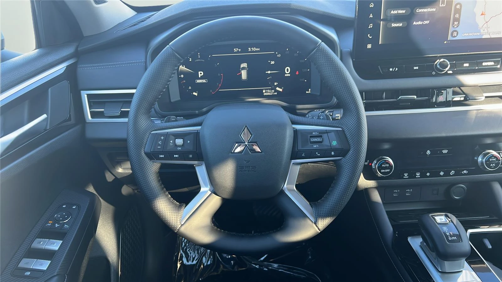 2026 Mitsubishi Outlander SE - Photo 10