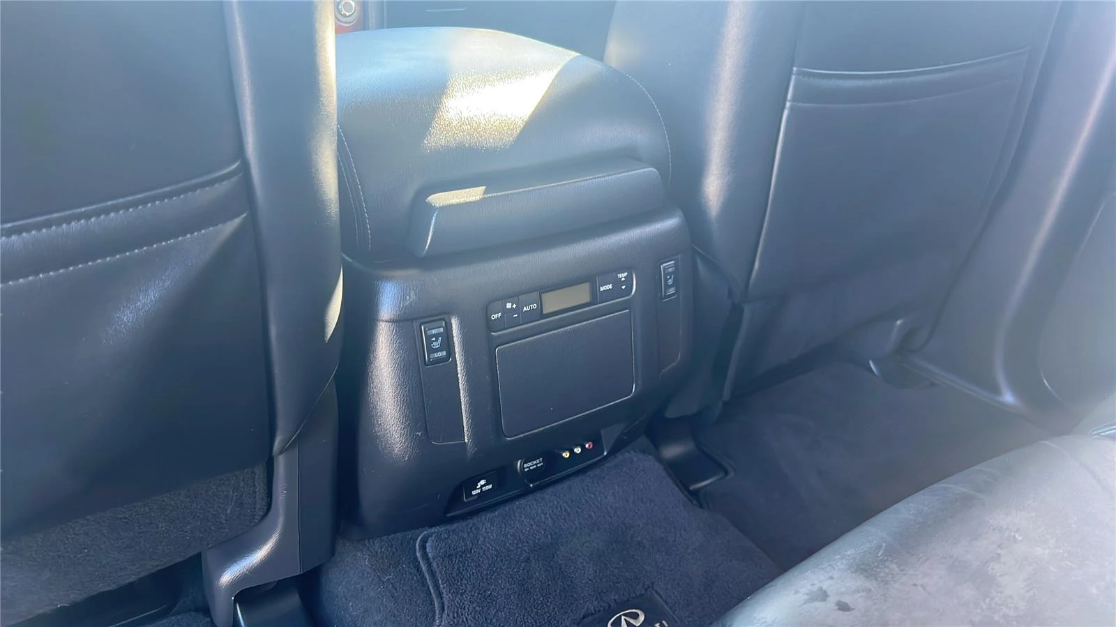 2017 INFINITI QX80 Base - Photo 14