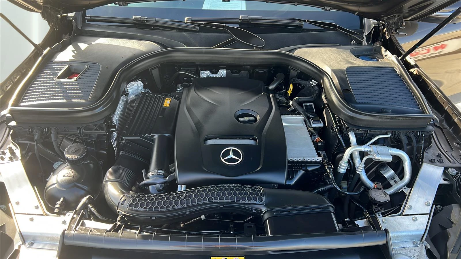 2018 Mercedes-Benz GLC GLC300 - Photo 21
